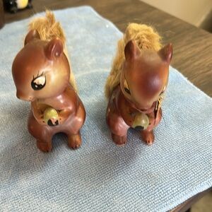 Vintage Enesco ceramic squirrel furry tail Japan 2